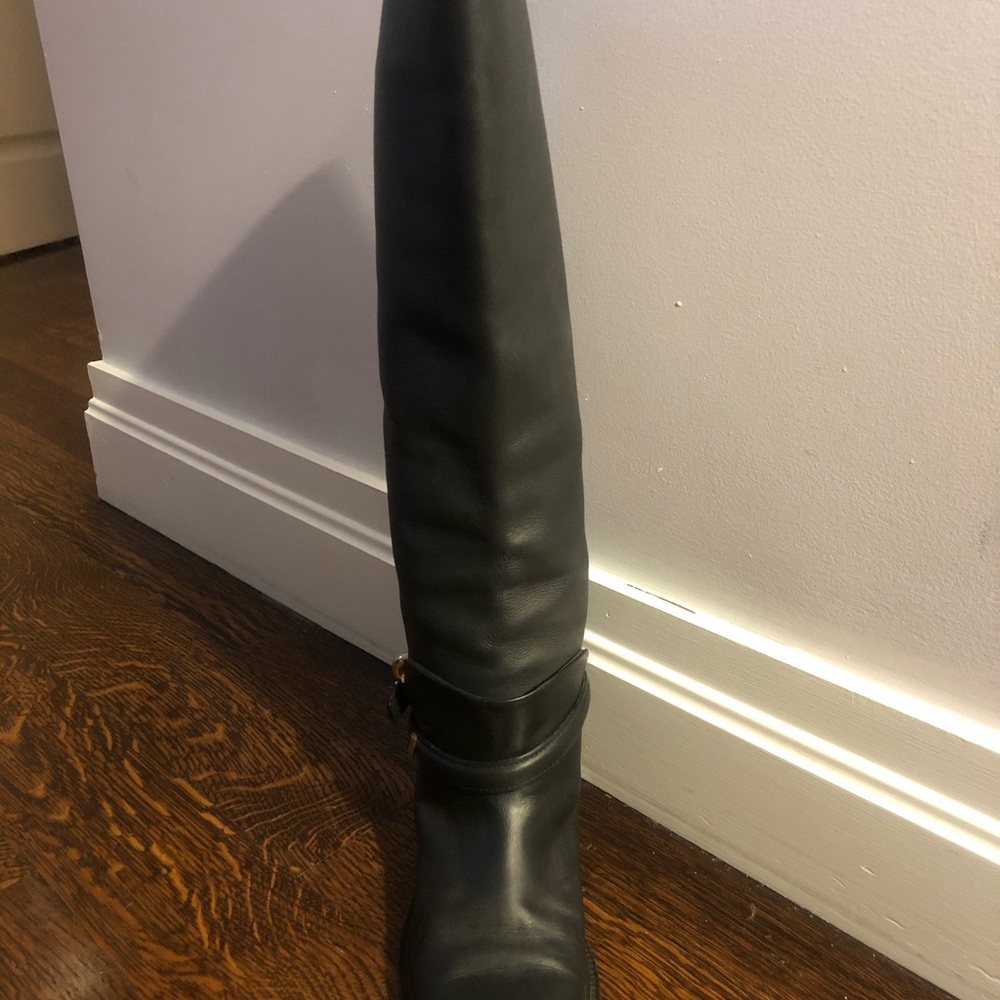 Black leather Balenciaga knee-high boots - Picture 4 of 8